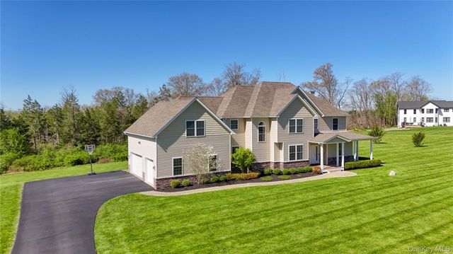 2 Heidi Lane, Chester, NY 10918