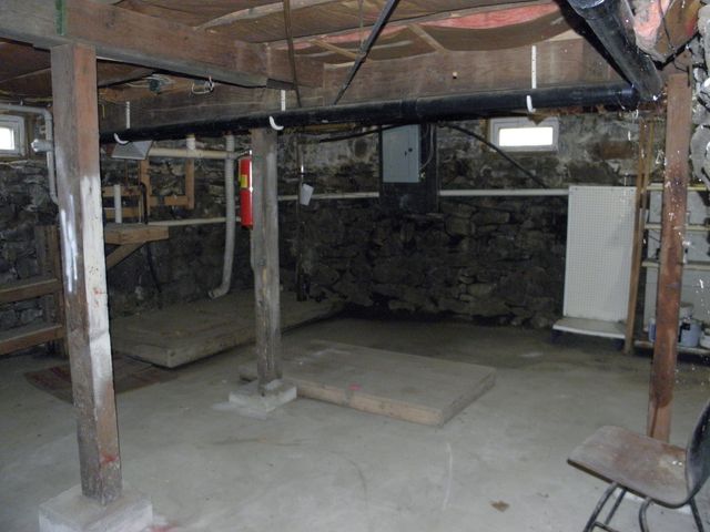 29 Union Street, Plainfield, CT 06354