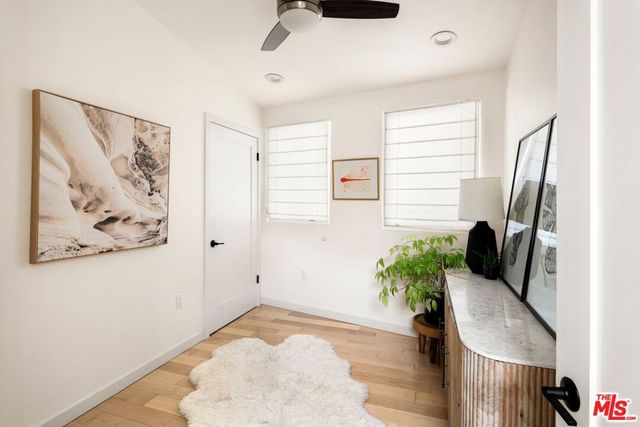 1125 N Beverly Glen Boulevard, Los Angeles, CA 90077