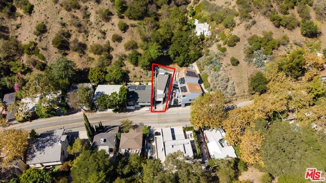 1125 N Beverly Glen Boulevard, Los Angeles, CA 90077