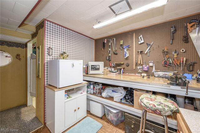 211 Millview Place SW, Canton, OH 44706