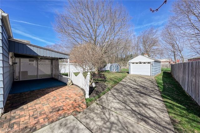 211 Millview Place SW, Canton, OH 44706