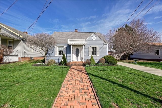 211 Millview Place SW, Canton, OH 44706