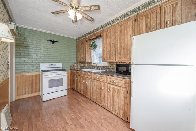 211 Millview Place SW, Canton, OH 44706