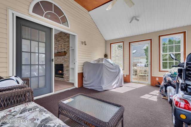 6 Pine Valley Road, Lakewood, NJ 08701