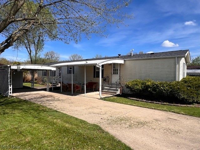 54 Flagler, Olmsted Twp, OH 44138