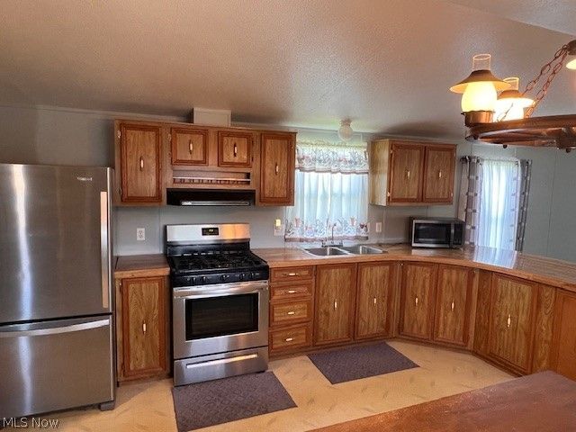 54 Flagler, Olmsted Twp, OH 44138