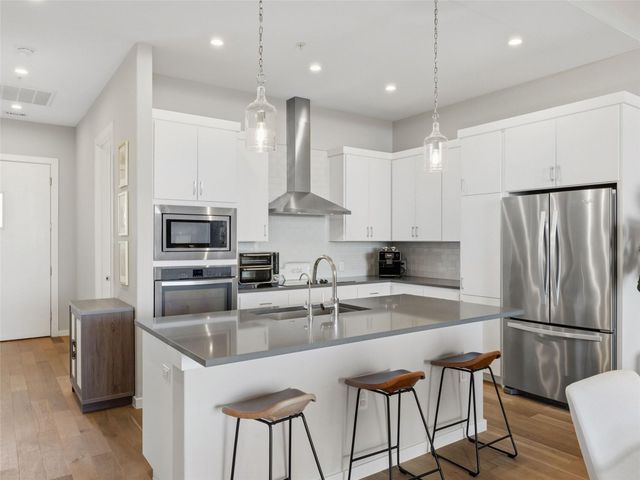 5921 Hi Line RD 1303, Austin, TX 78734
