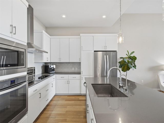 5921 Hi Line RD 1303, Austin, TX 78734