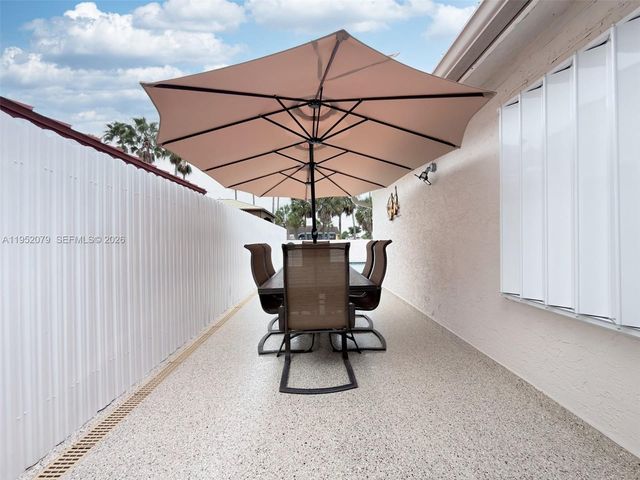 1300 SW 136th Pl, Miami, FL 33184