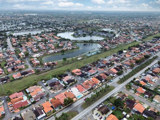 1300 SW 136th Pl, Miami, FL 33184