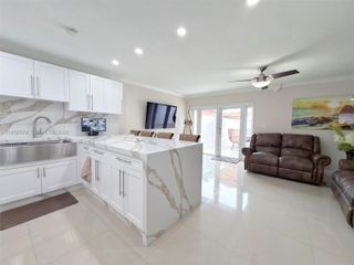 1300 SW 136th Pl, Miami, FL 33184