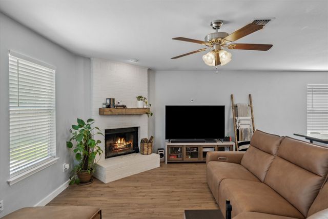 106 Rio Grande Drive, Crandall, TX 75114