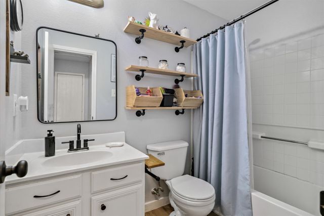 106 Rio Grande Drive, Crandall, TX 75114