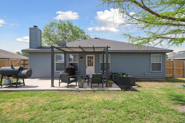 106 Rio Grande Drive, Crandall, TX 75114