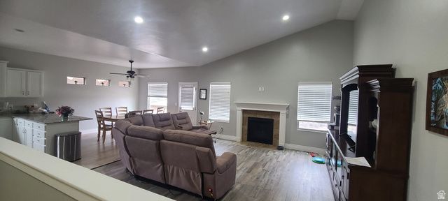 8949 S SOLIAI CIR, West Jordan, UT 84081