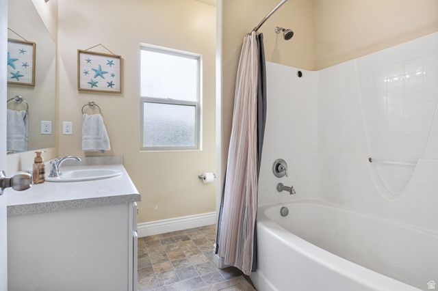 8949 S SOLIAI CIR, West Jordan, UT 84081