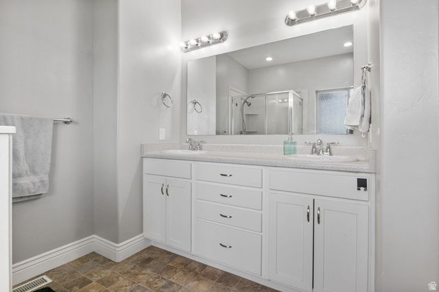 8949 S SOLIAI CIR, West Jordan, UT 84081