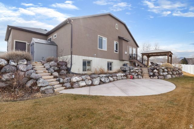 8949 S SOLIAI CIR, West Jordan, UT 84081