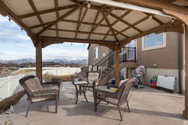 8949 S SOLIAI CIR, West Jordan, UT 84081