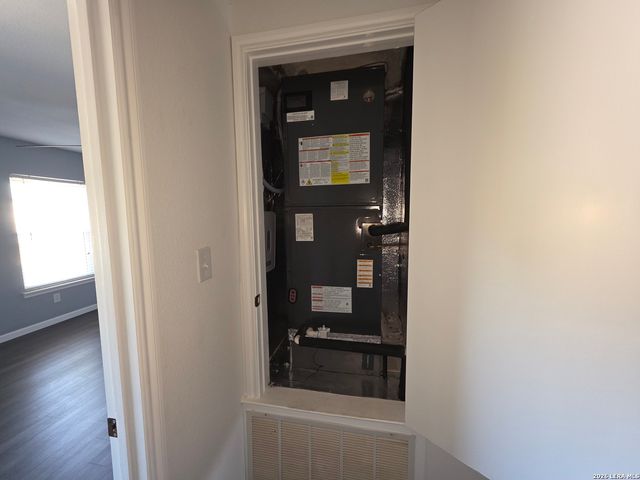 1016 Bridgemont, Schertz, TX 78154