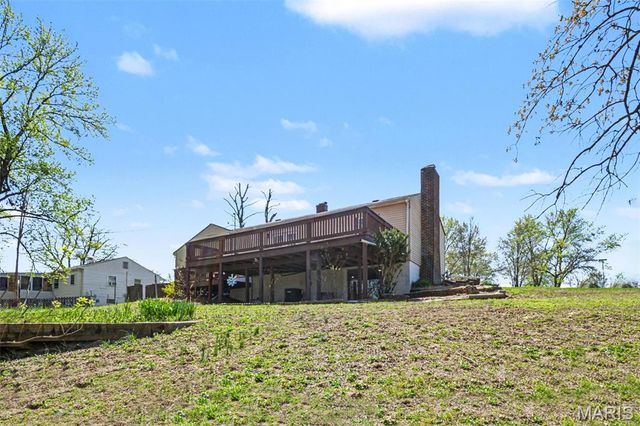 915 Coronet Drive, Ballwin, MO 63011