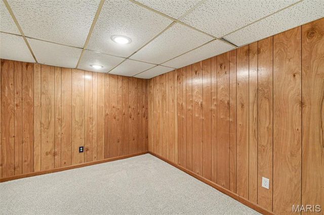 915 Coronet Drive, Ballwin, MO 63011