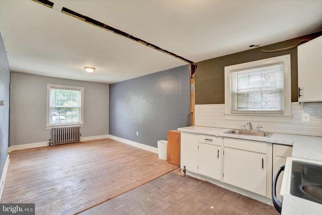 2024 SPRING ST, York, PA 17408