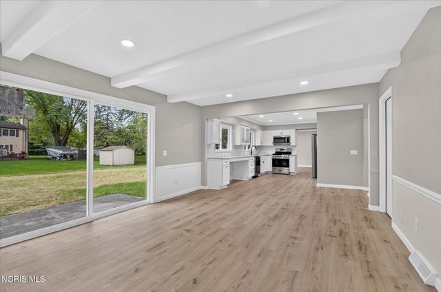 5637 Swan Creek Drive, Toledo, OH 43614