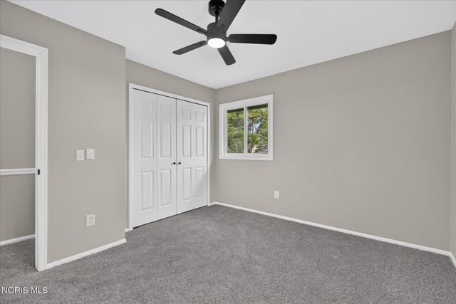 5637 Swan Creek Drive, Toledo, OH 43614