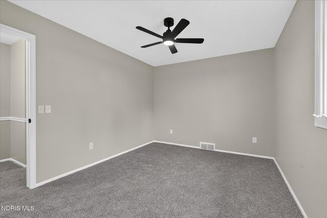 5637 Swan Creek Drive, Toledo, OH 43614