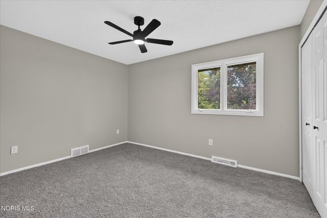 5637 Swan Creek Drive, Toledo, OH 43614