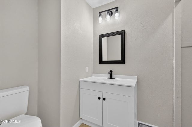 5637 Swan Creek Drive, Toledo, OH 43614