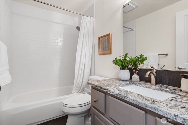 13550 127th Ave NE, Kirkland, WA 98034