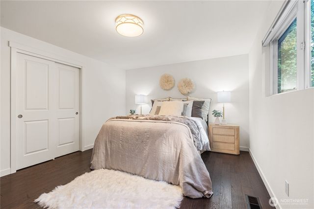 13550 127th Ave NE, Kirkland, WA 98034