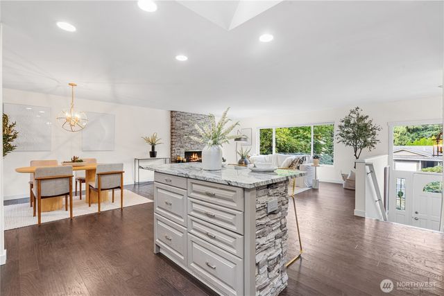 13550 127th Ave NE, Kirkland, WA 98034