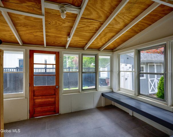 24 Diamond Place, Saratoga Springs, Inside, NY 12866
