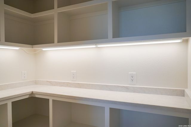 55 ALEX CIR, Boerne, TX 78006