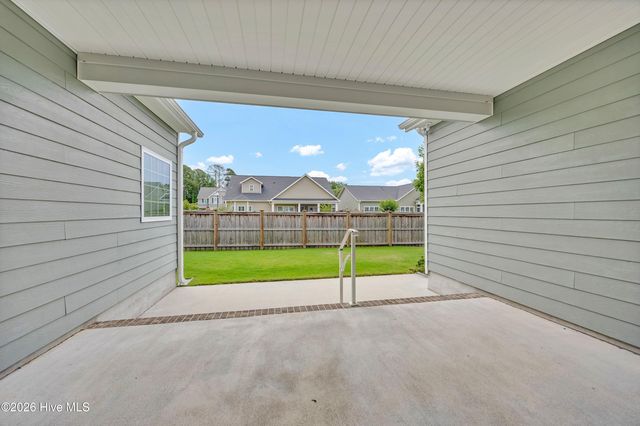 5613 Claremont Court, Wilmington, NC 28409