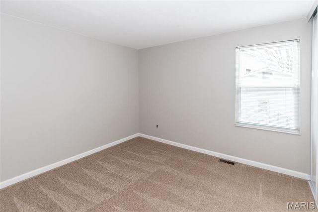 11 Wells Fargo Court, St Peters, MO 63376