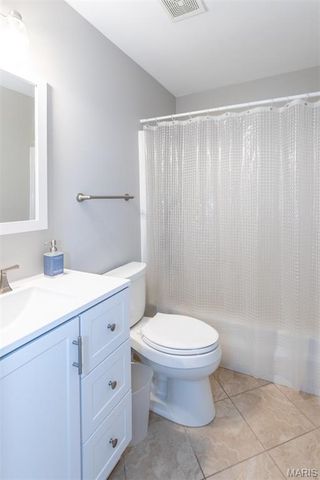 11 Wells Fargo Court, St Peters, MO 63376