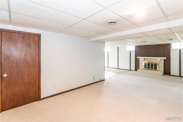 11 Wells Fargo Court, St Peters, MO 63376