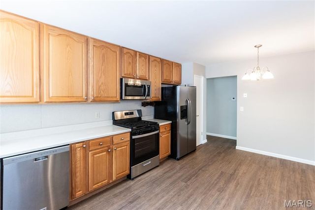 11 Wells Fargo Court, St Peters, MO 63376