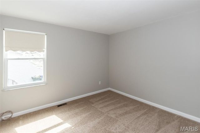 11 Wells Fargo Court, St Peters, MO 63376