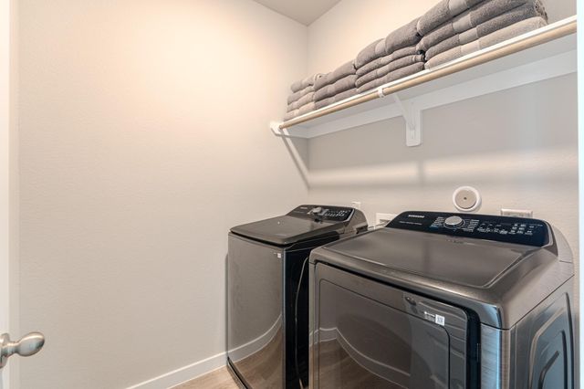 494 S Centro Circle A, Shenandoah, TX 77385