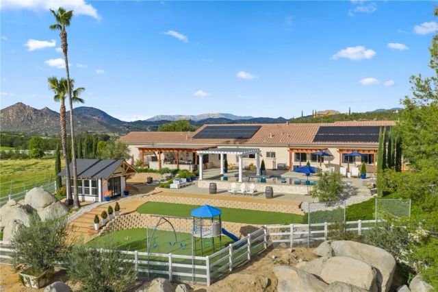 38125 Camino Sierra, Temecula, CA 92592