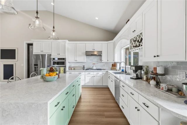 38125 Camino Sierra, Temecula, CA 92592