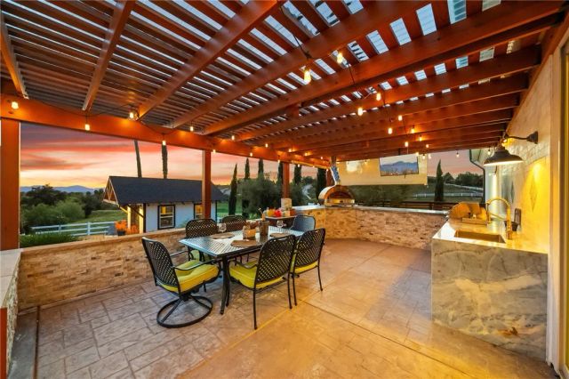 38125 Camino Sierra, Temecula, CA 92592