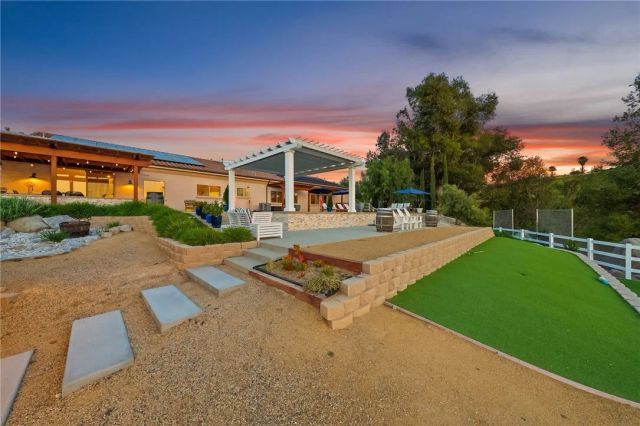 38125 Camino Sierra, Temecula, CA 92592