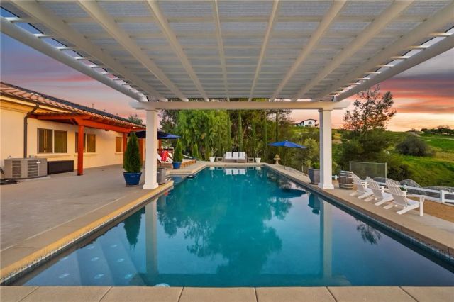 38125 Camino Sierra, Temecula, CA 92592